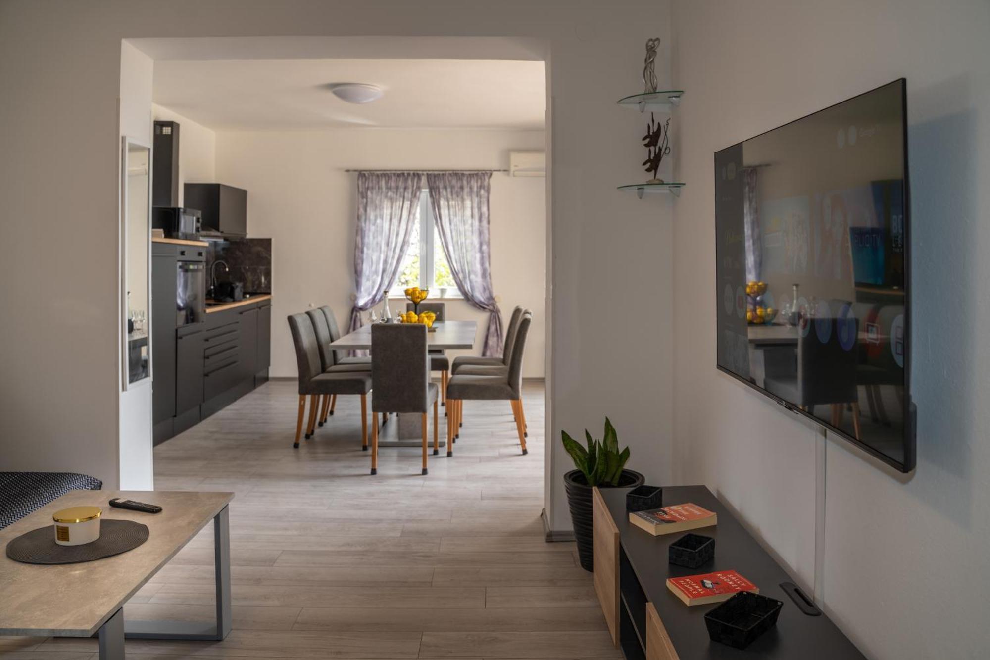 Dream House Ivana & Toni グラダツ 部屋 写真